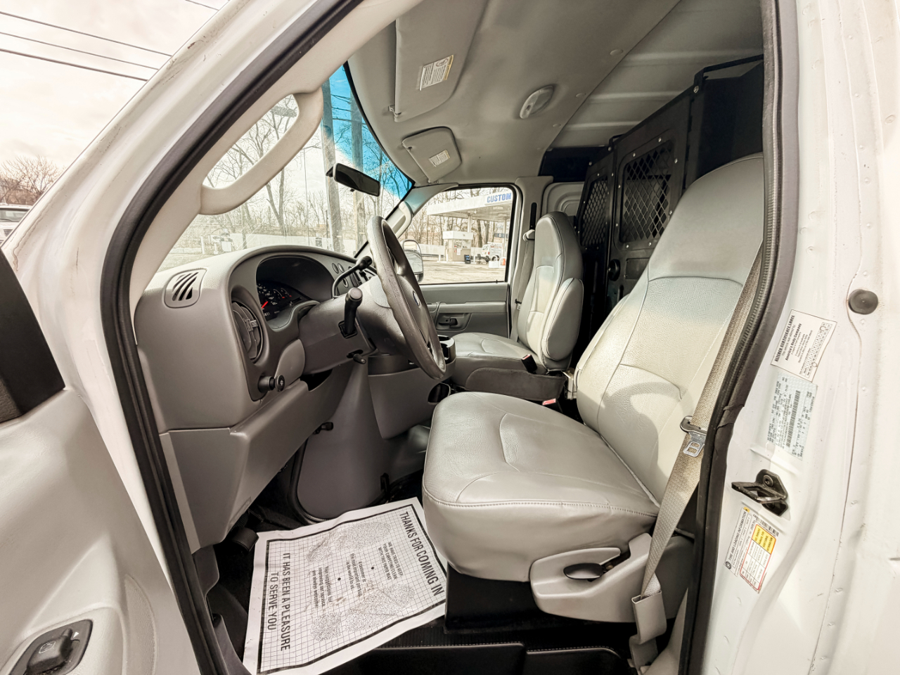 Ford Econoline E-250 2008