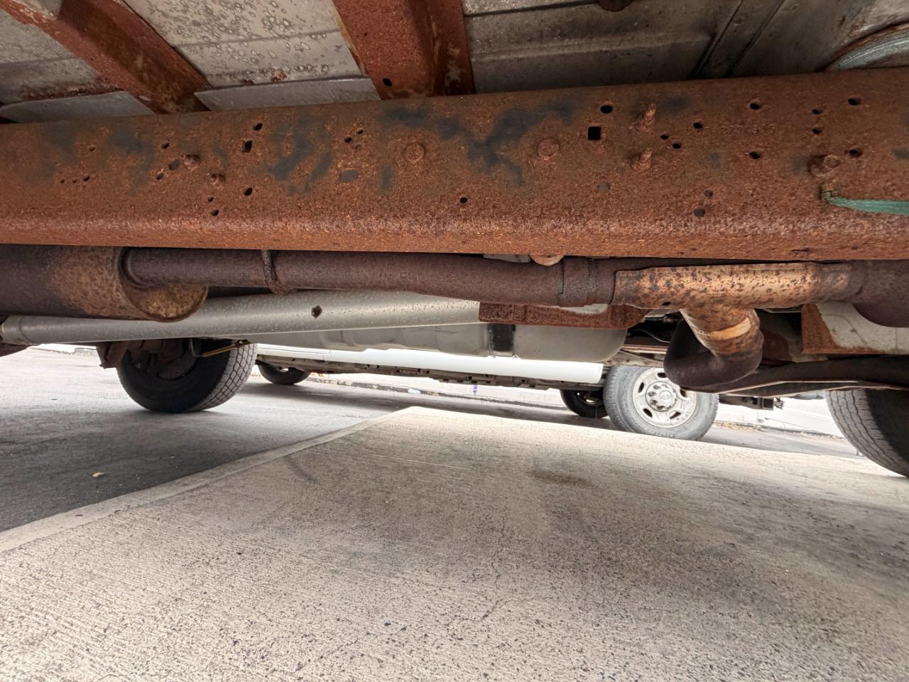 Ford Econoline E-250 2008