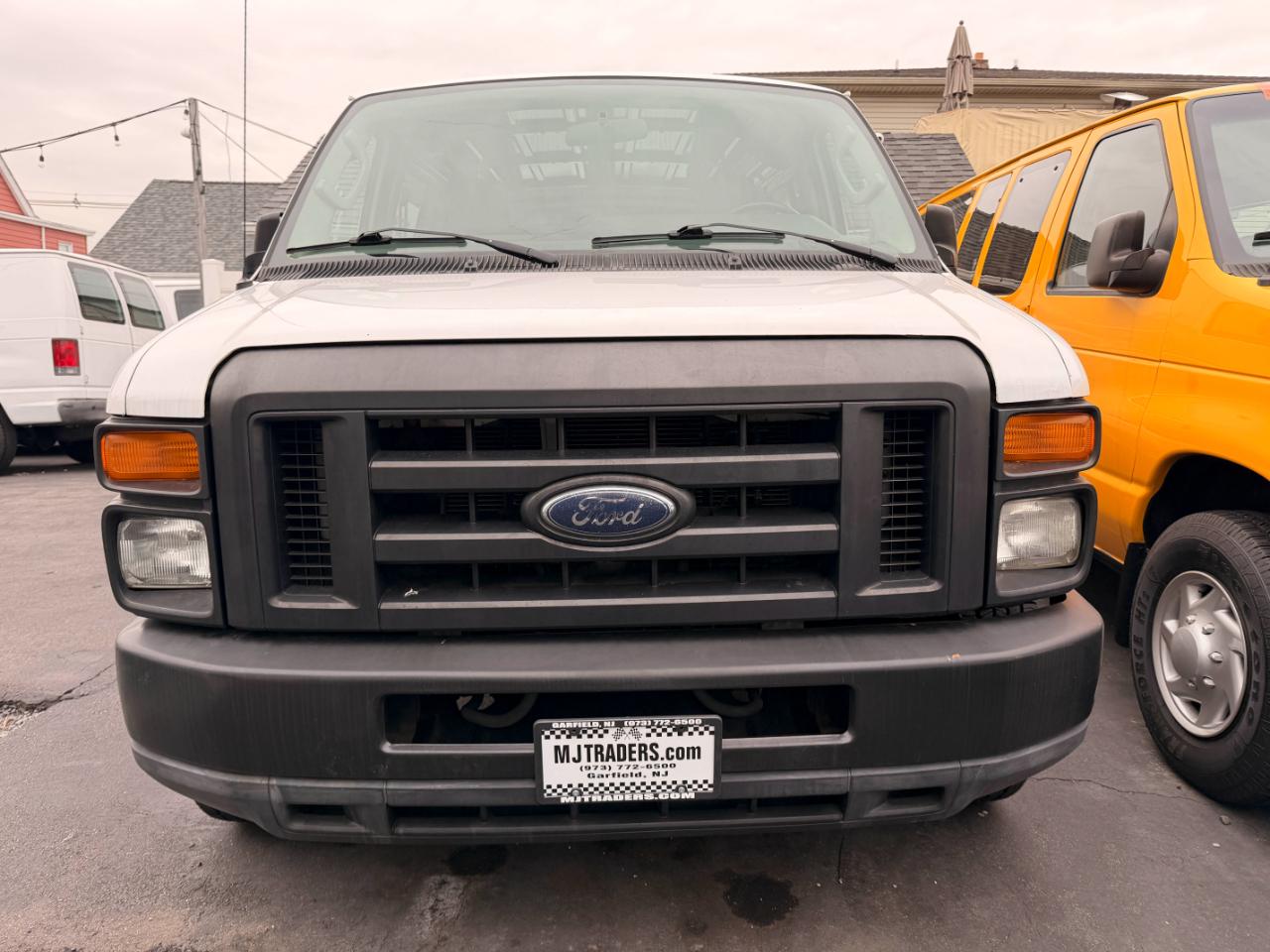 Ford Econoline E-250 Extended 2012