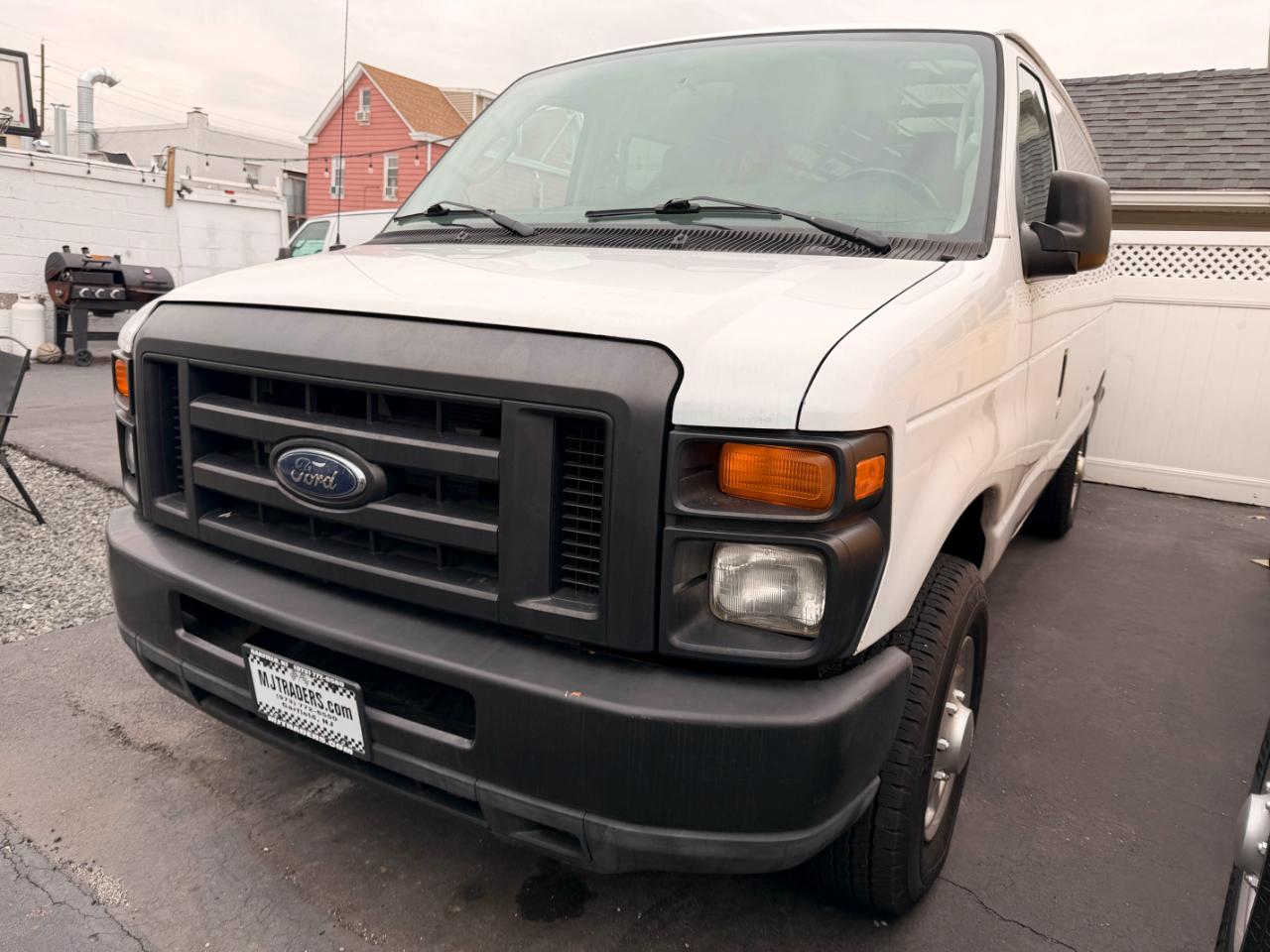 Ford Econoline E-250 Extended 2012