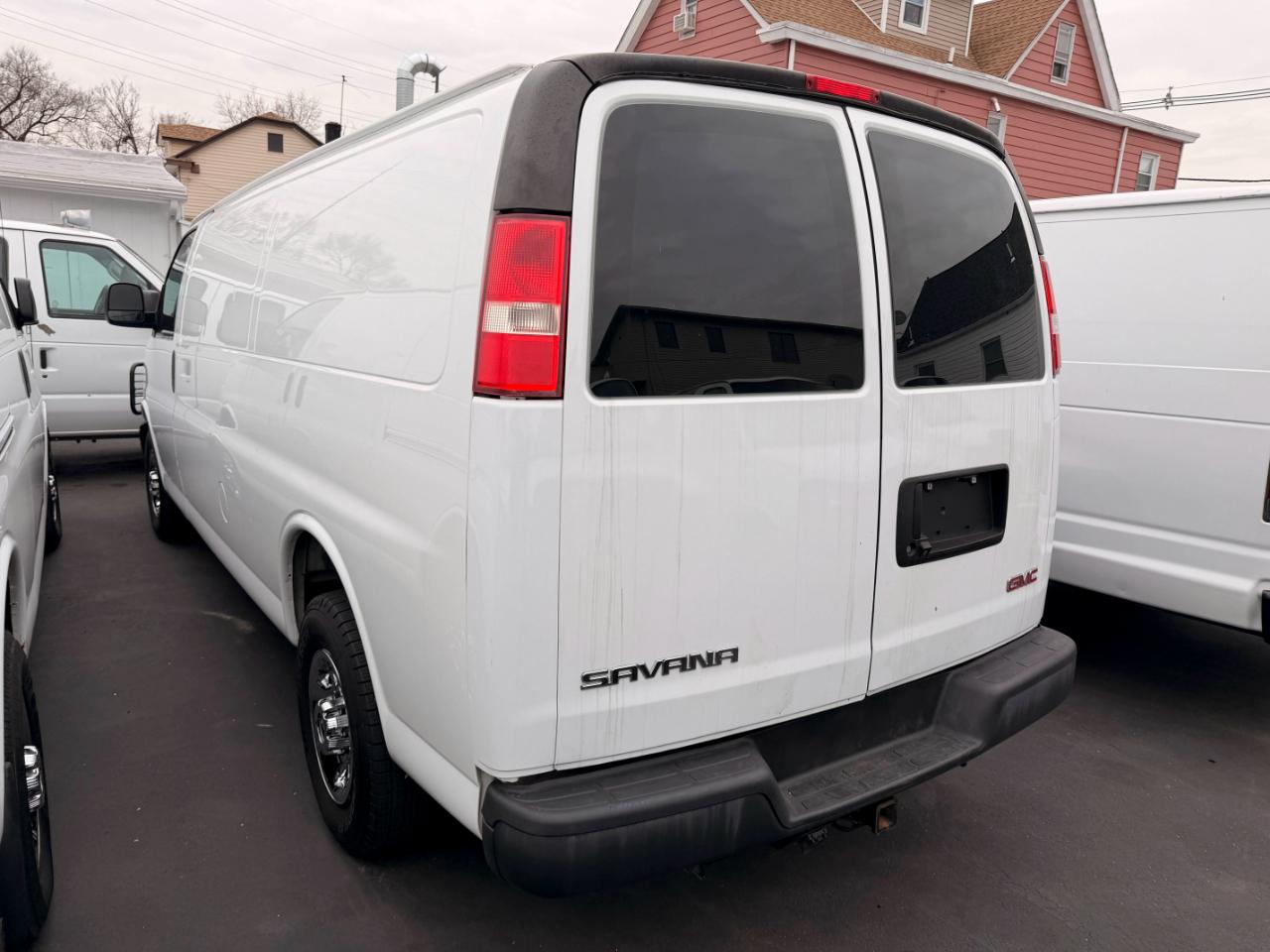 GMC Savana G2500 Extended Cargo 2016