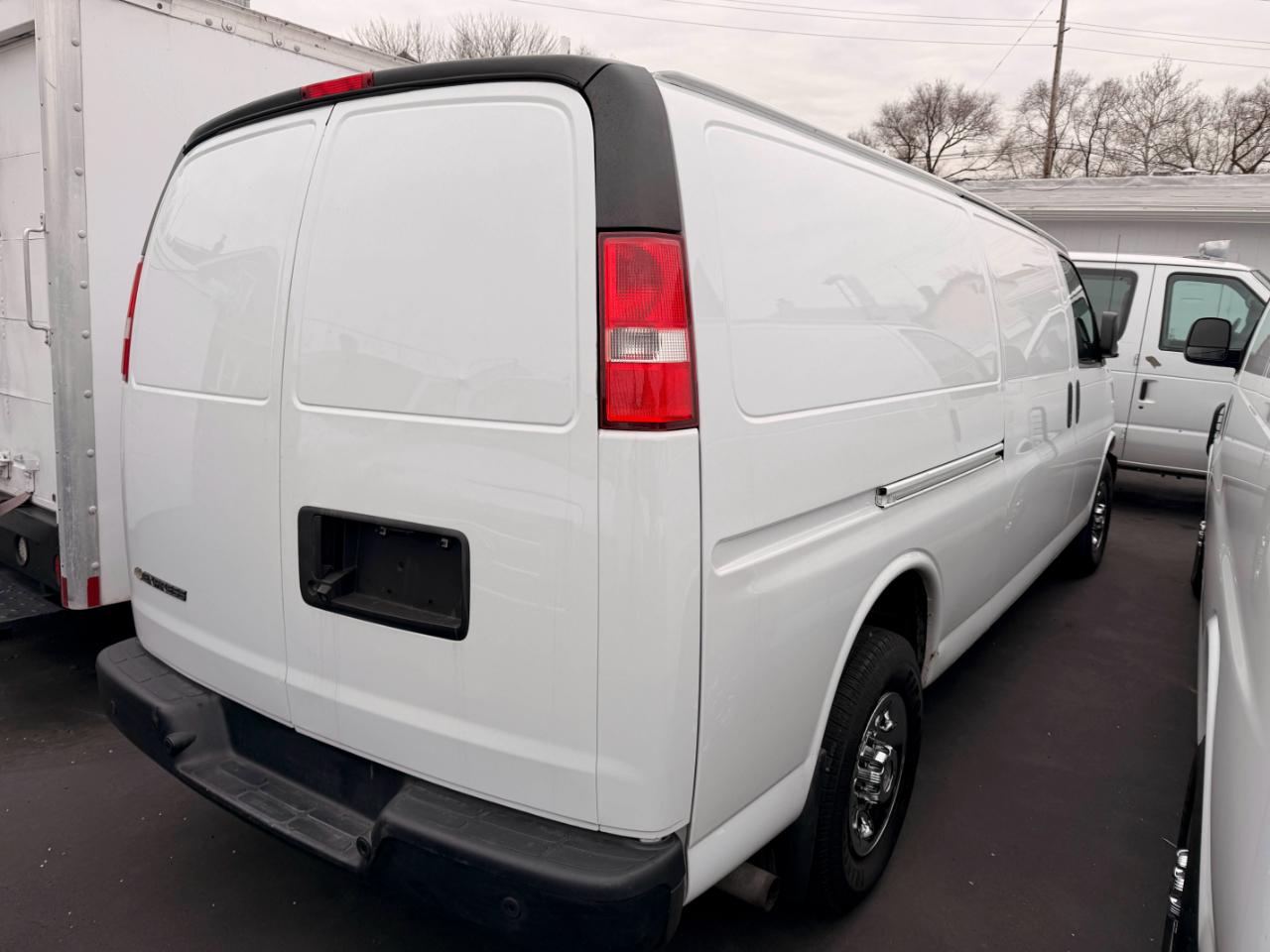 Chevrolet Express 3500 Cargo Extended 2017