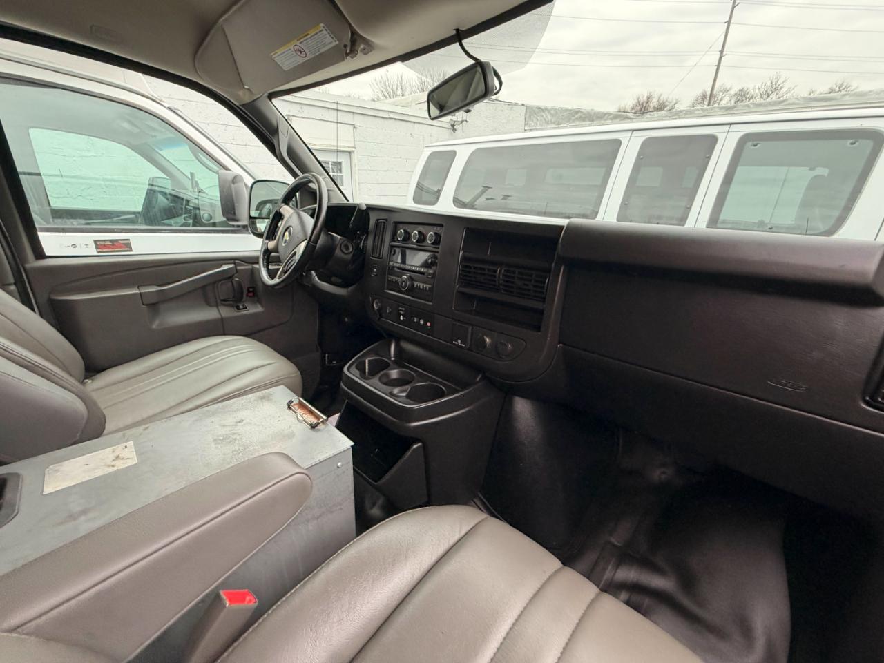 Chevrolet Express 3500 Cargo Extended 2017