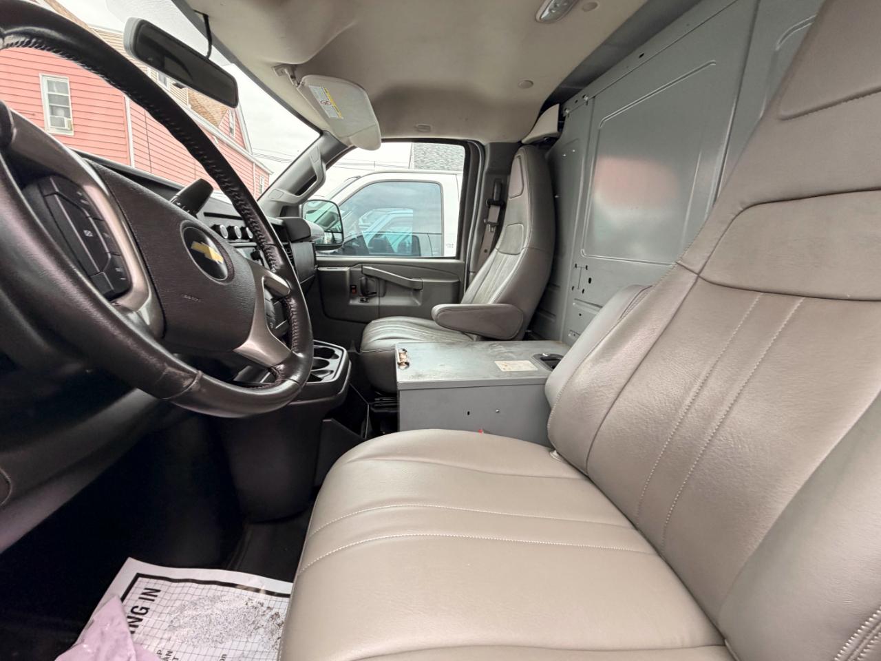 Chevrolet Express 3500 Cargo Extended 2017