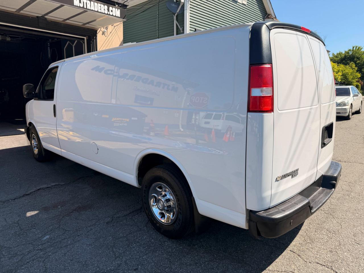 Chevrolet Express 3500 Cargo Extended 2017