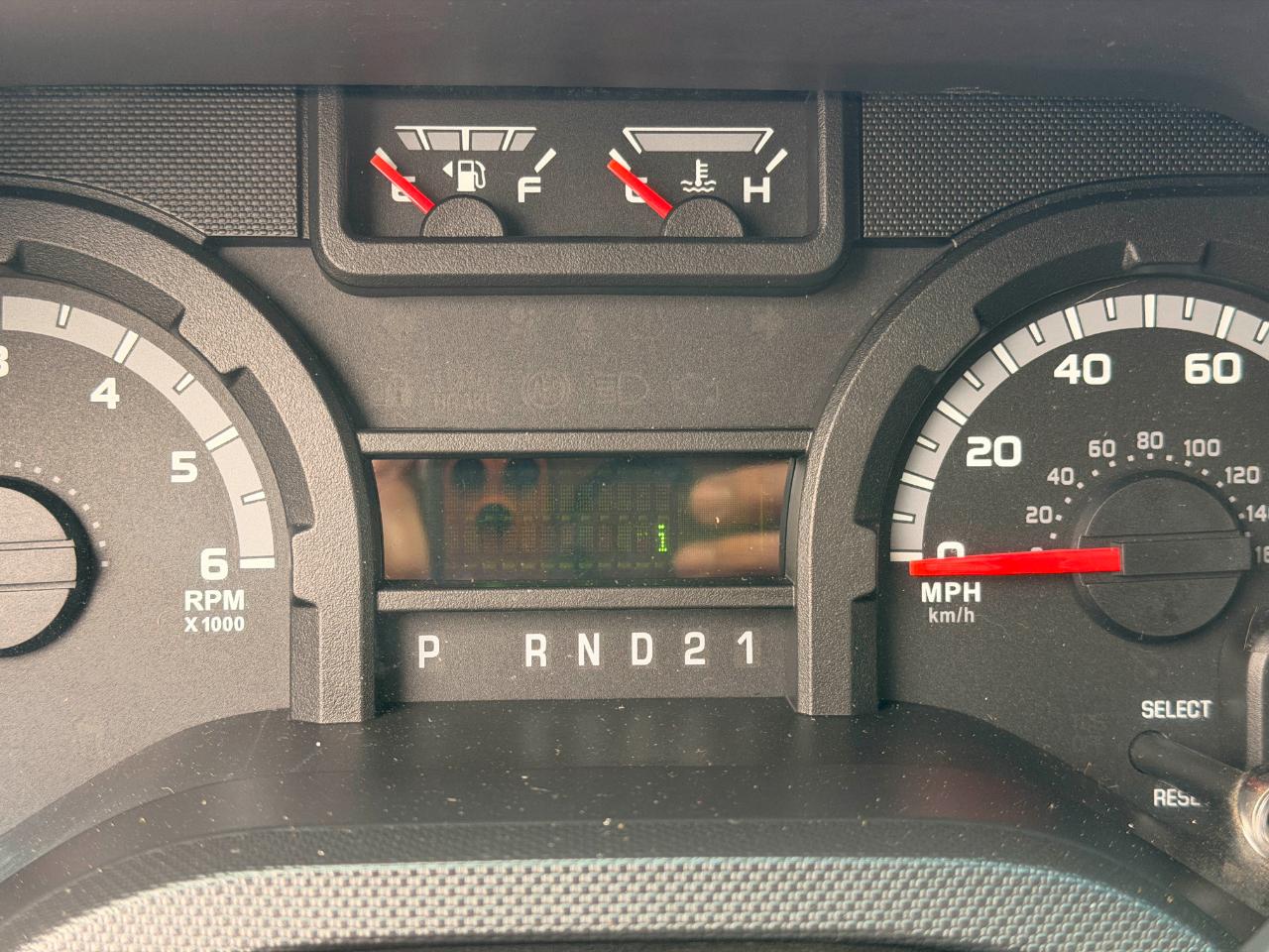 Ford Econoline E-350 XLT Super Duty Extended 2011