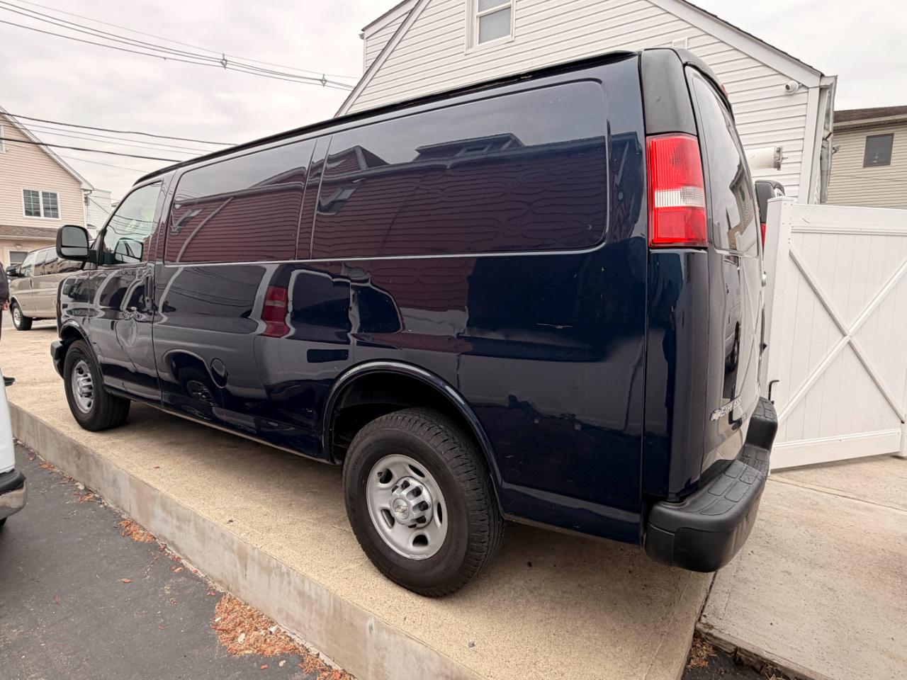 Chevrolet Express 2500 Cargo 2017