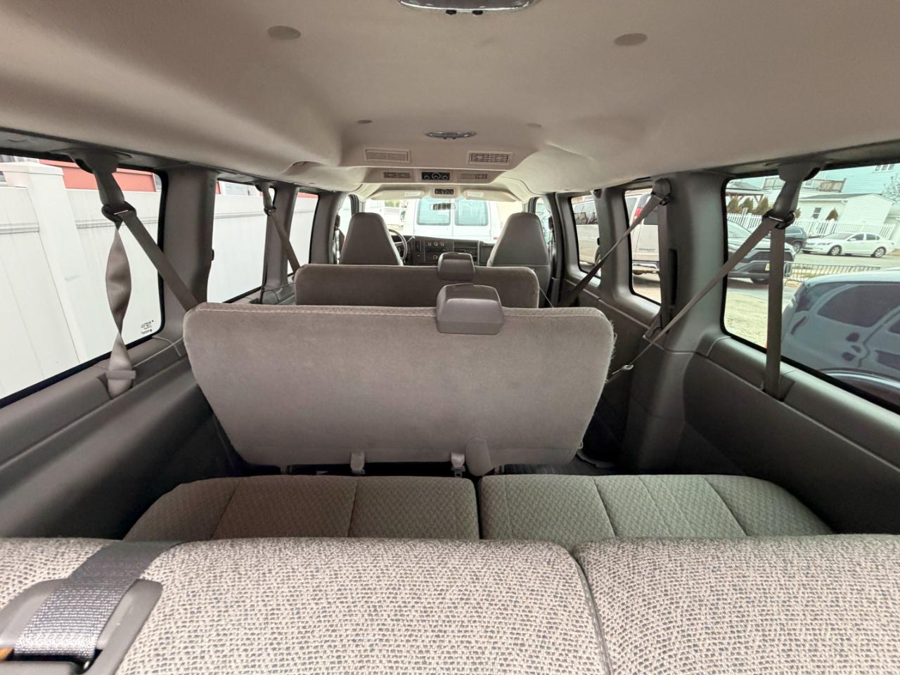 Chevrolet Express G2500 2008