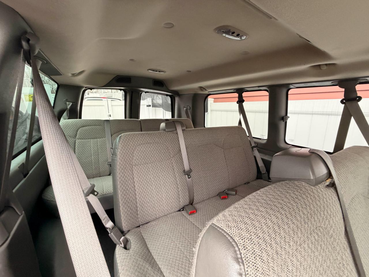 Chevrolet Express G2500 2008