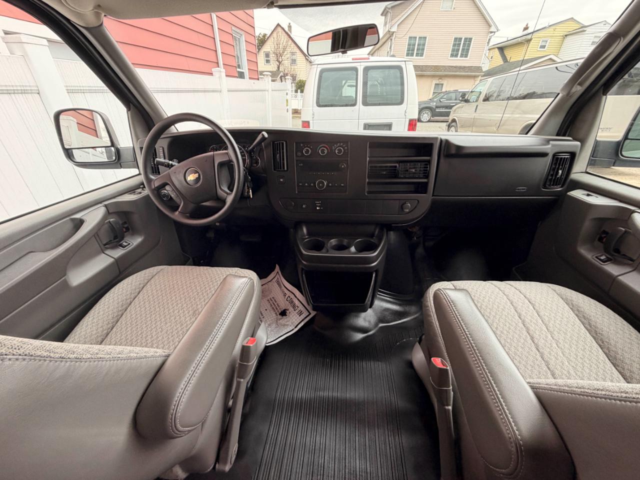 Chevrolet Express G2500 2008