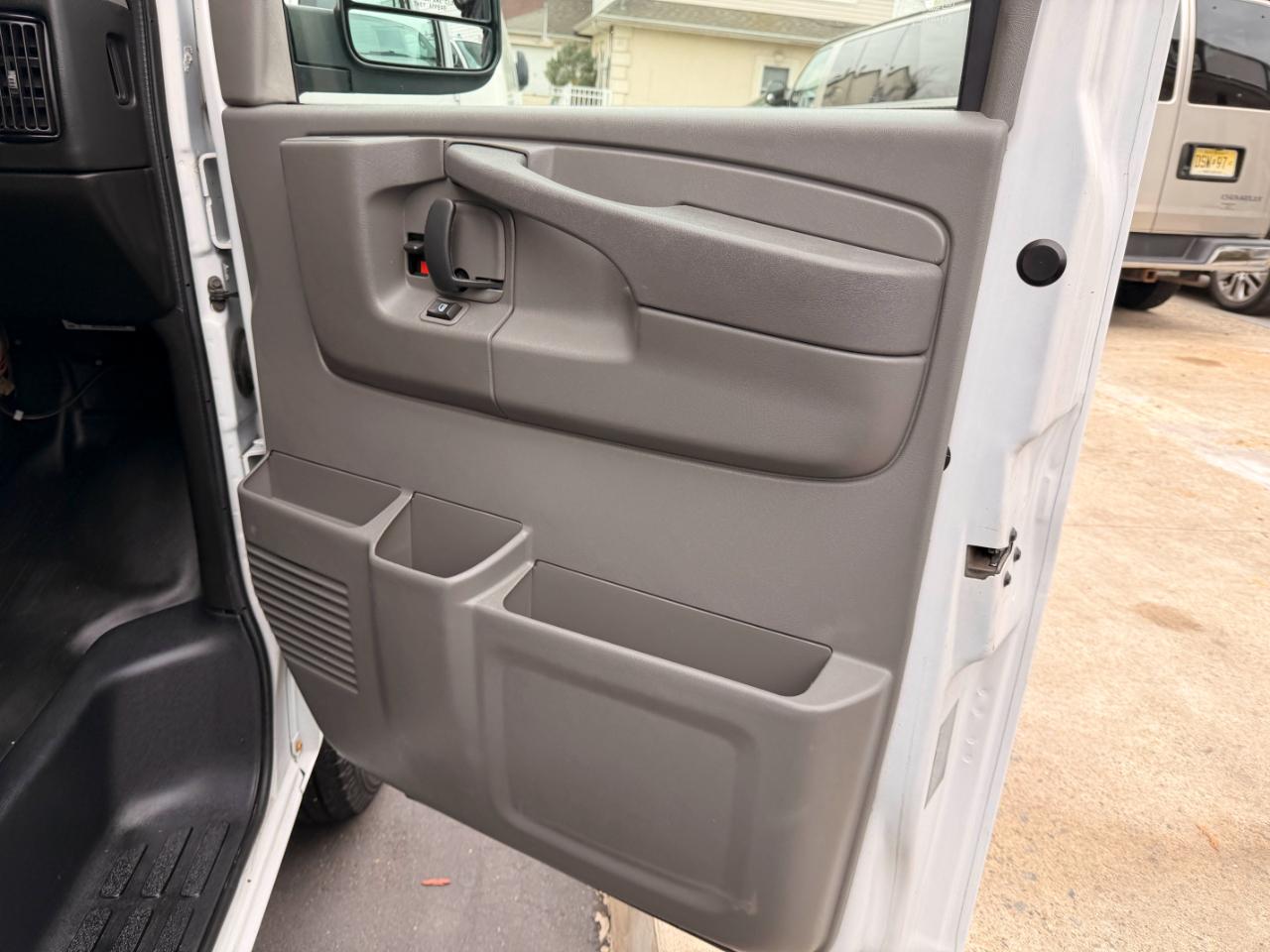 Chevrolet Express G2500 2008