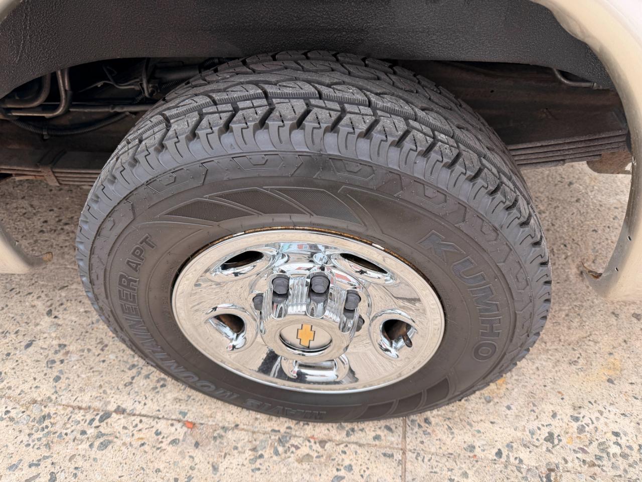 Chevrolet Express 3500 Extended 2004