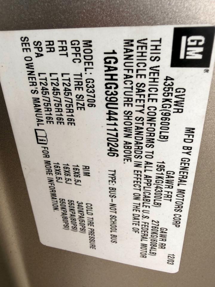 Chevrolet Express 3500 Extended 2004