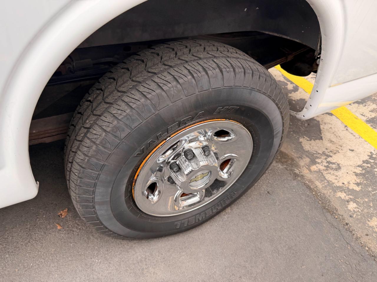 Chevrolet Express 2500 Extended Cargo 2006