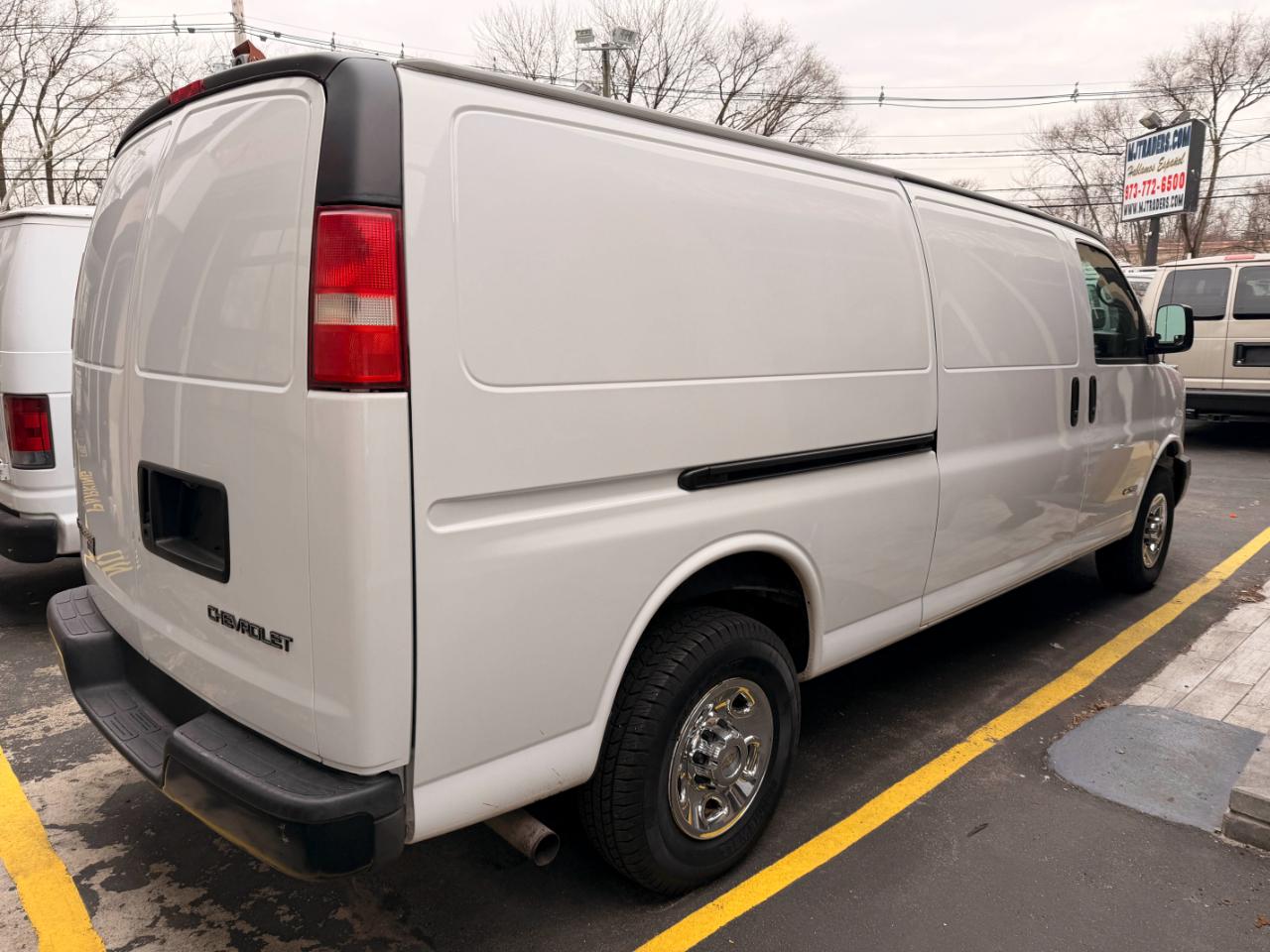 Chevrolet Express 2500 Extended Cargo 2006