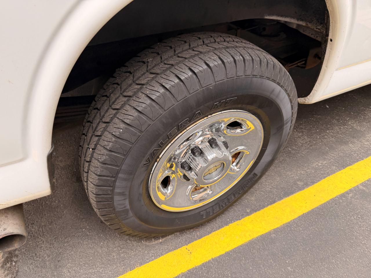 Chevrolet Express 2500 Extended Cargo 2006