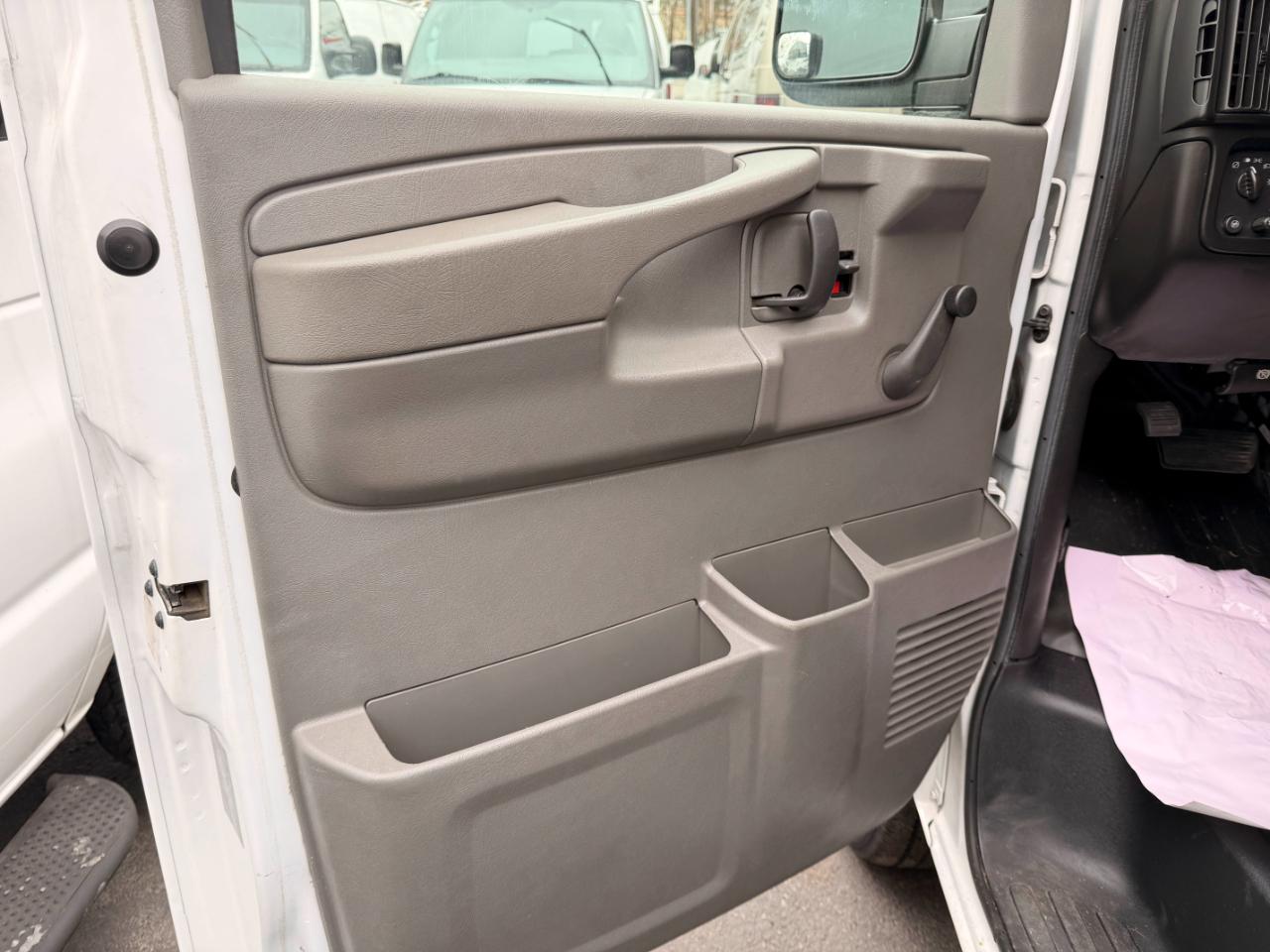 Chevrolet Express 2500 Extended Cargo 2006