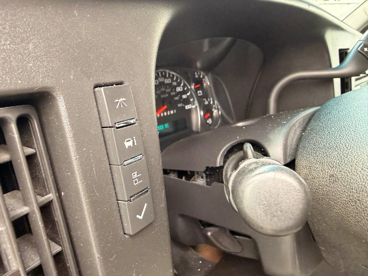 Chevrolet Express LT 3500 Extended 2011