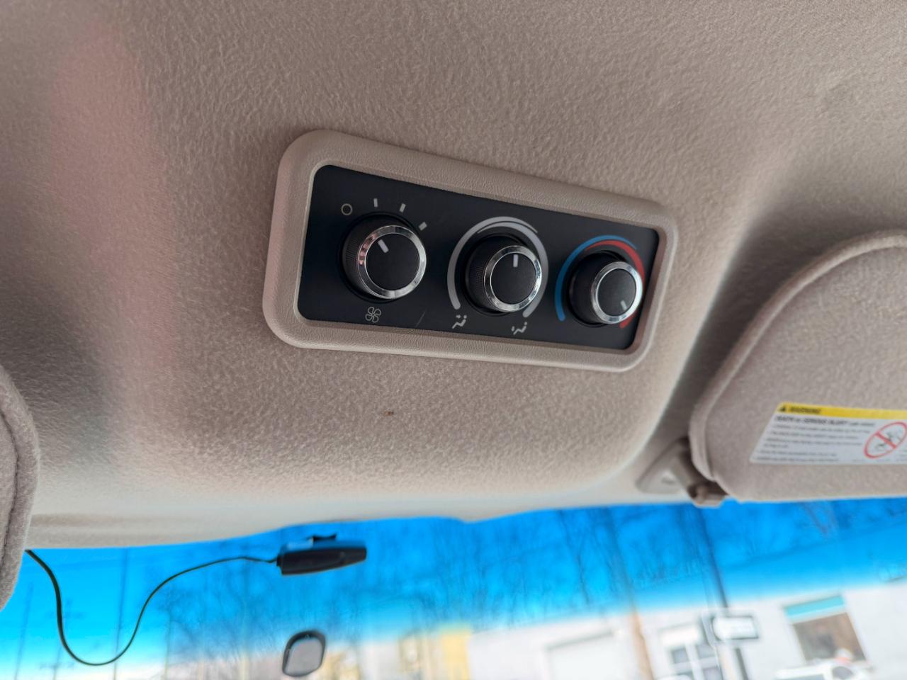 Chevrolet Express LT 3500 Extended 2011