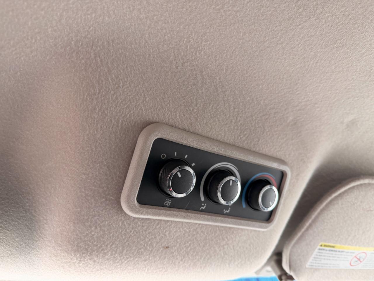 Chevrolet Express LT 3500 Extended 2011