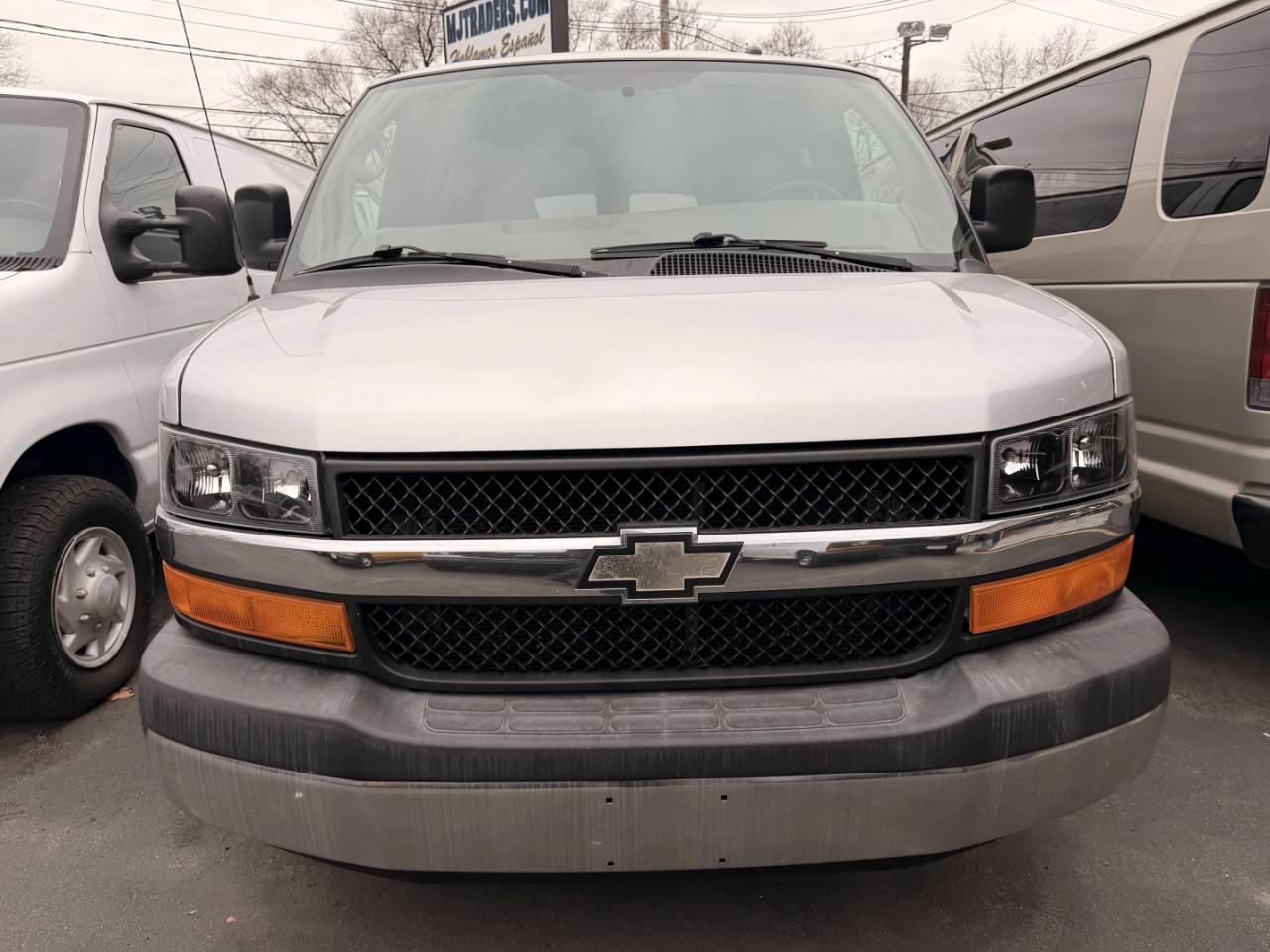 Chevrolet Express LT 1500 2014