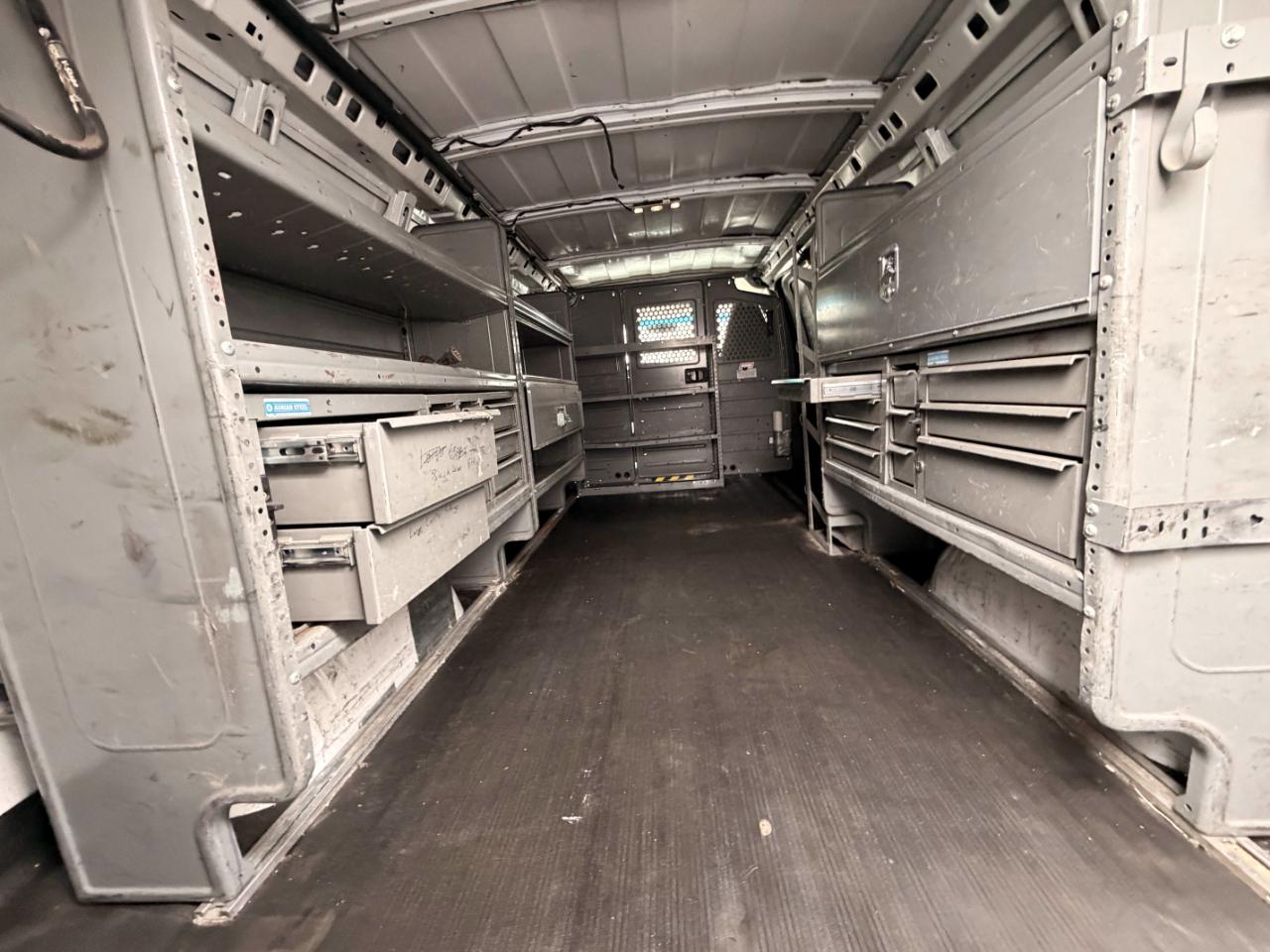 Chevrolet Express 3500 Cargo Extended 2016