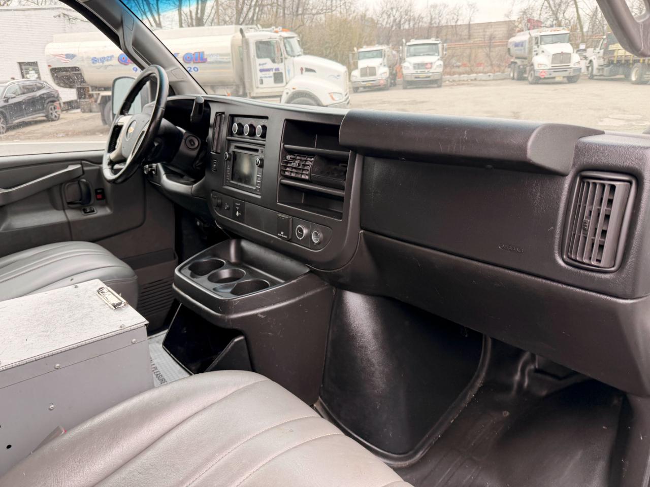 Chevrolet Express 3500 Cargo Extended 2016