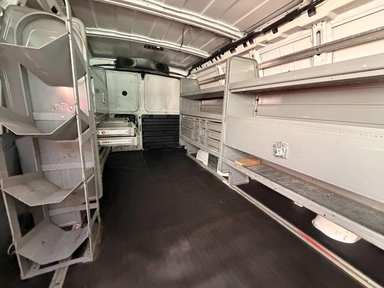 Chevrolet Express 3500 Cargo Extended 2016
