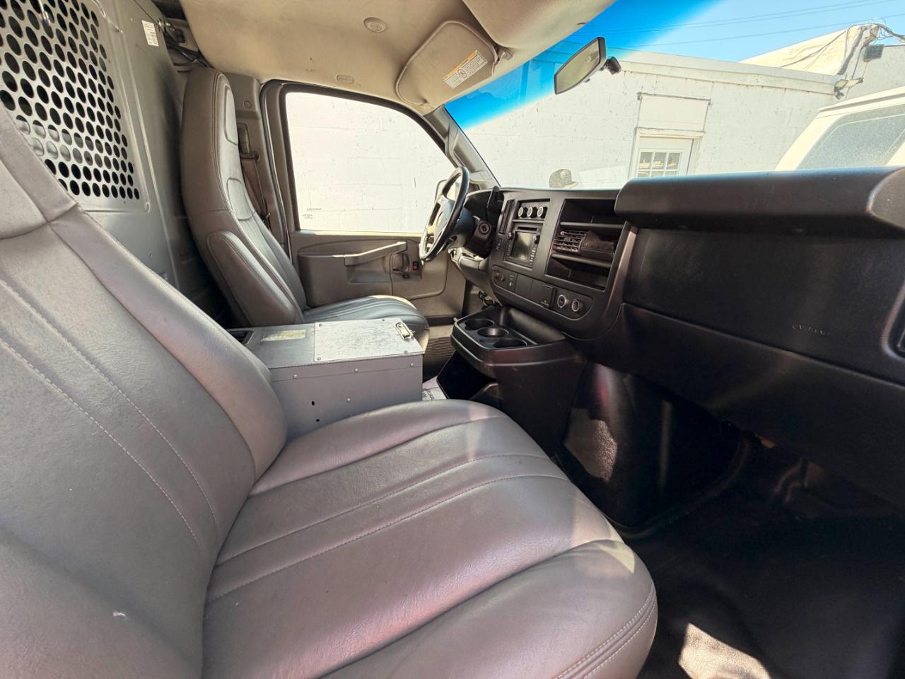 Chevrolet Express 3500 Cargo Extended 2016