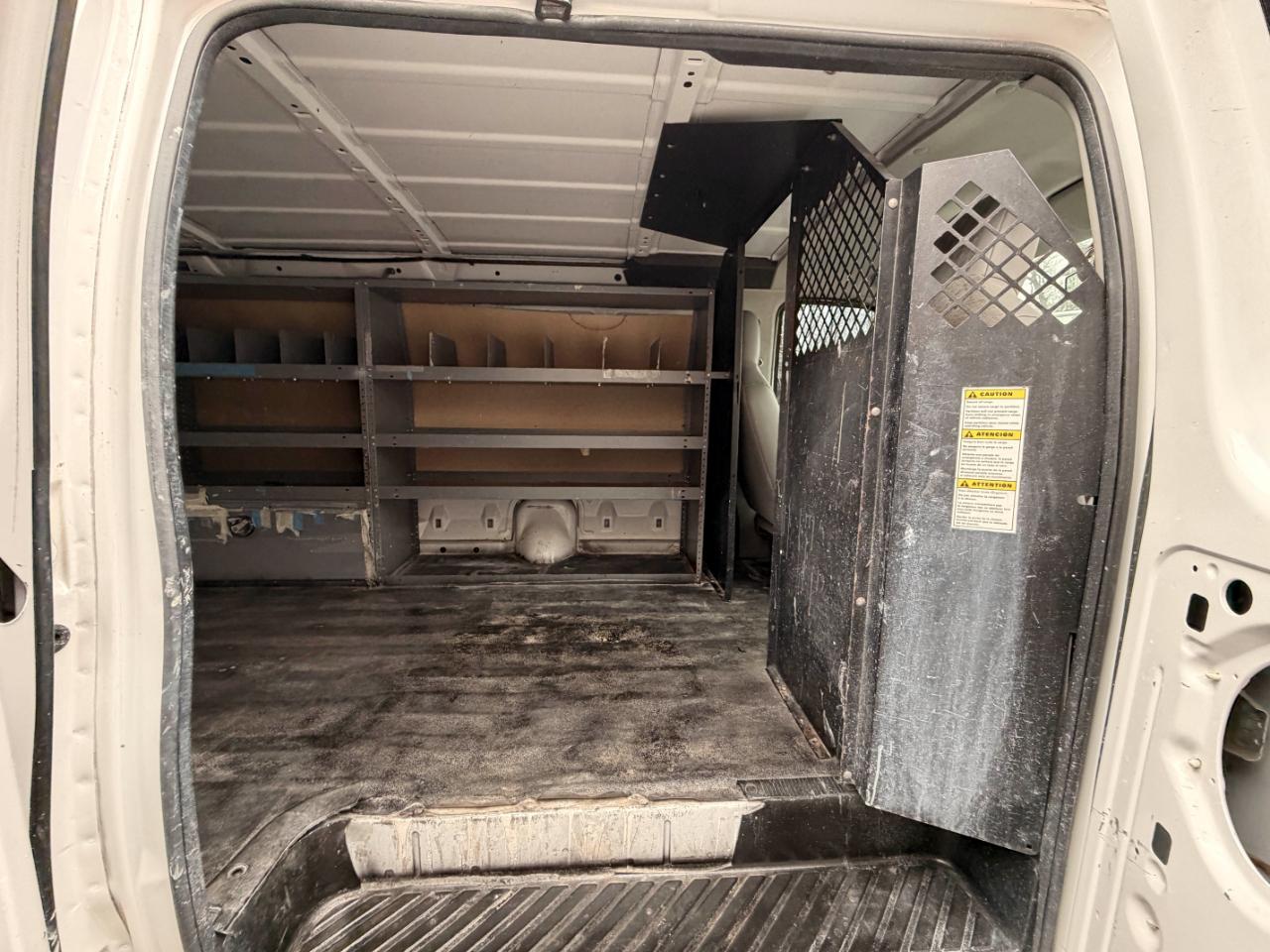 Ford Econoline E-250 2012