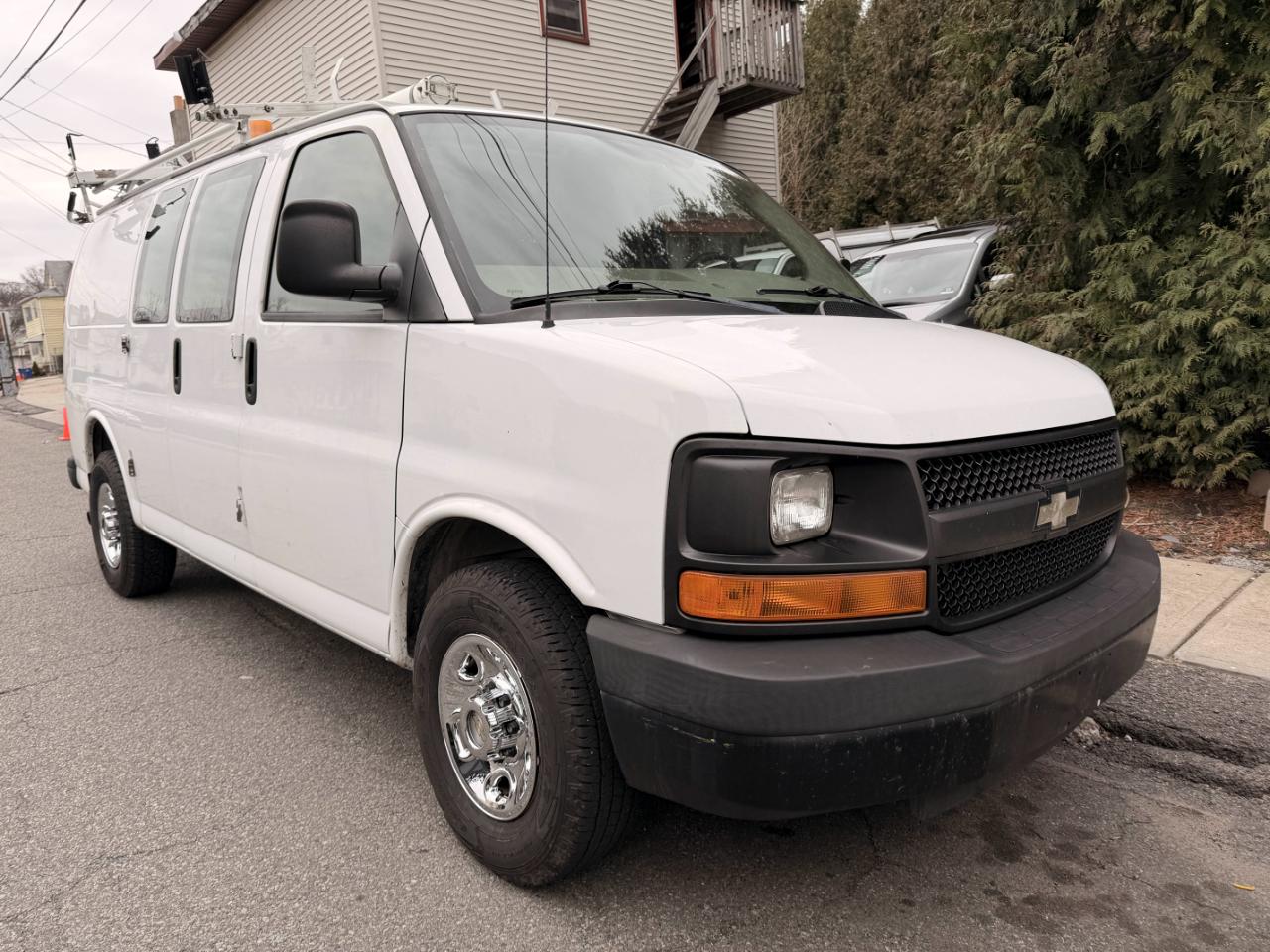 Chevrolet Express 2500 Cargo 2009