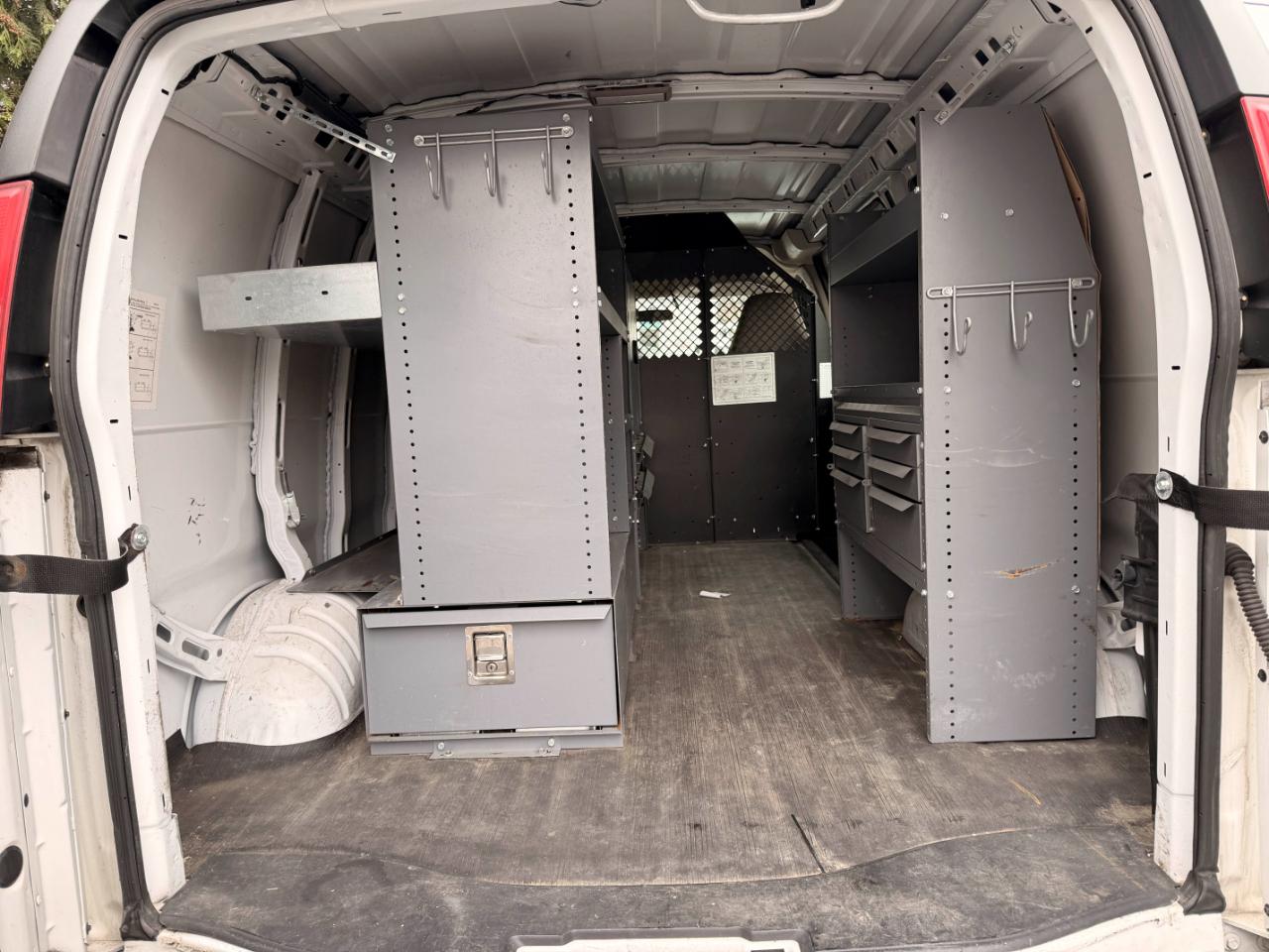 Chevrolet Express 2500 Cargo 2009