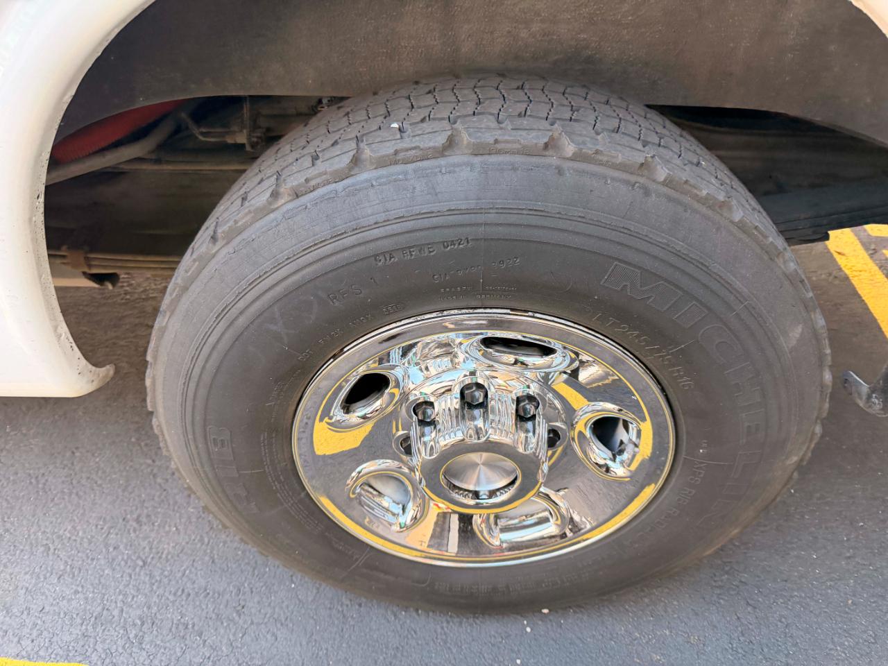 GMC Savana G2500 Cargo 2012