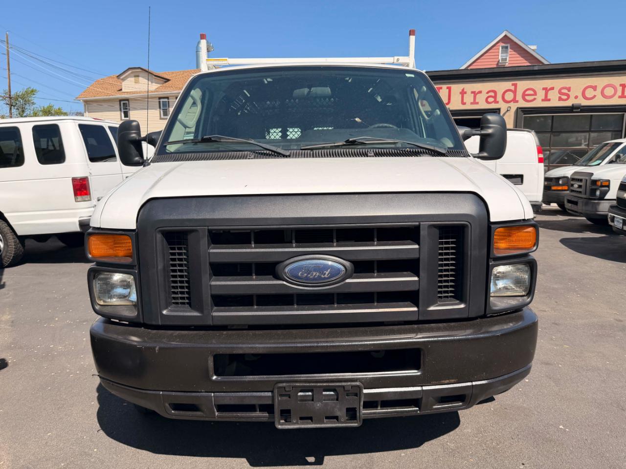 Ford Econoline E-250 2012