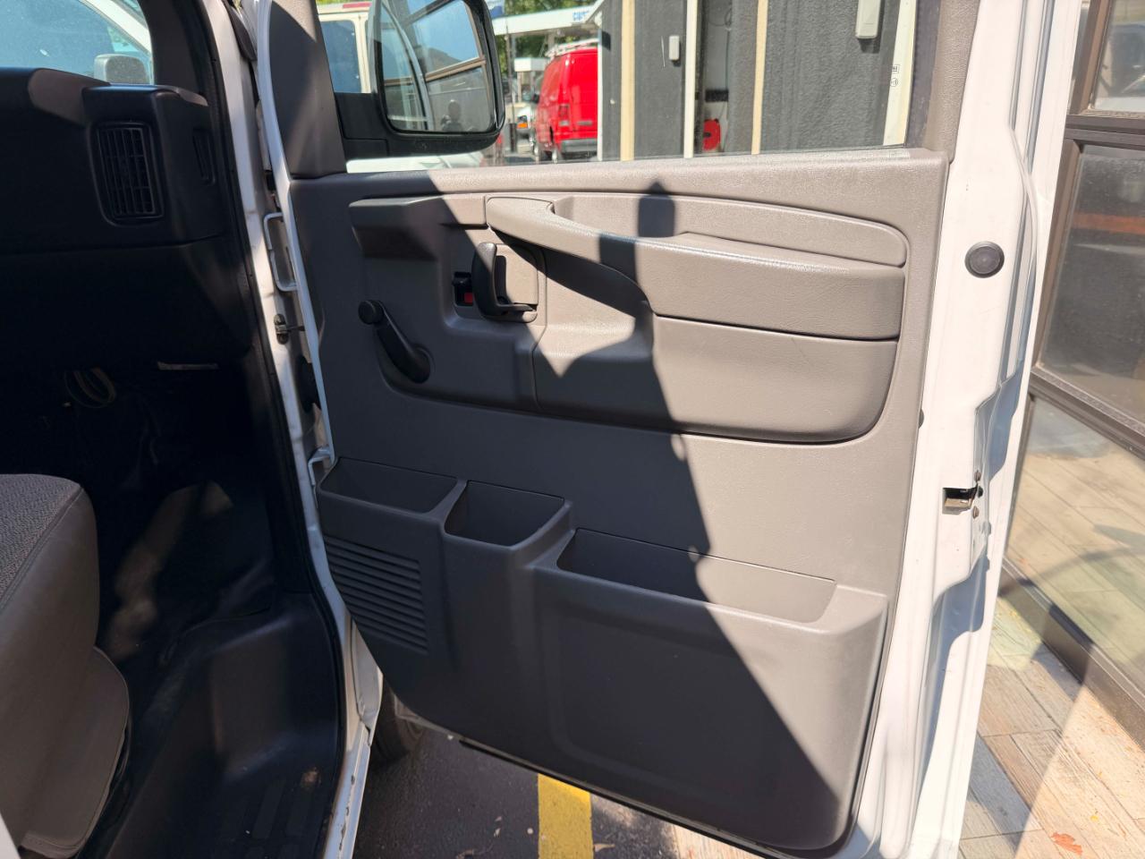 Chevrolet Express 3500 Cargo Extended 2016