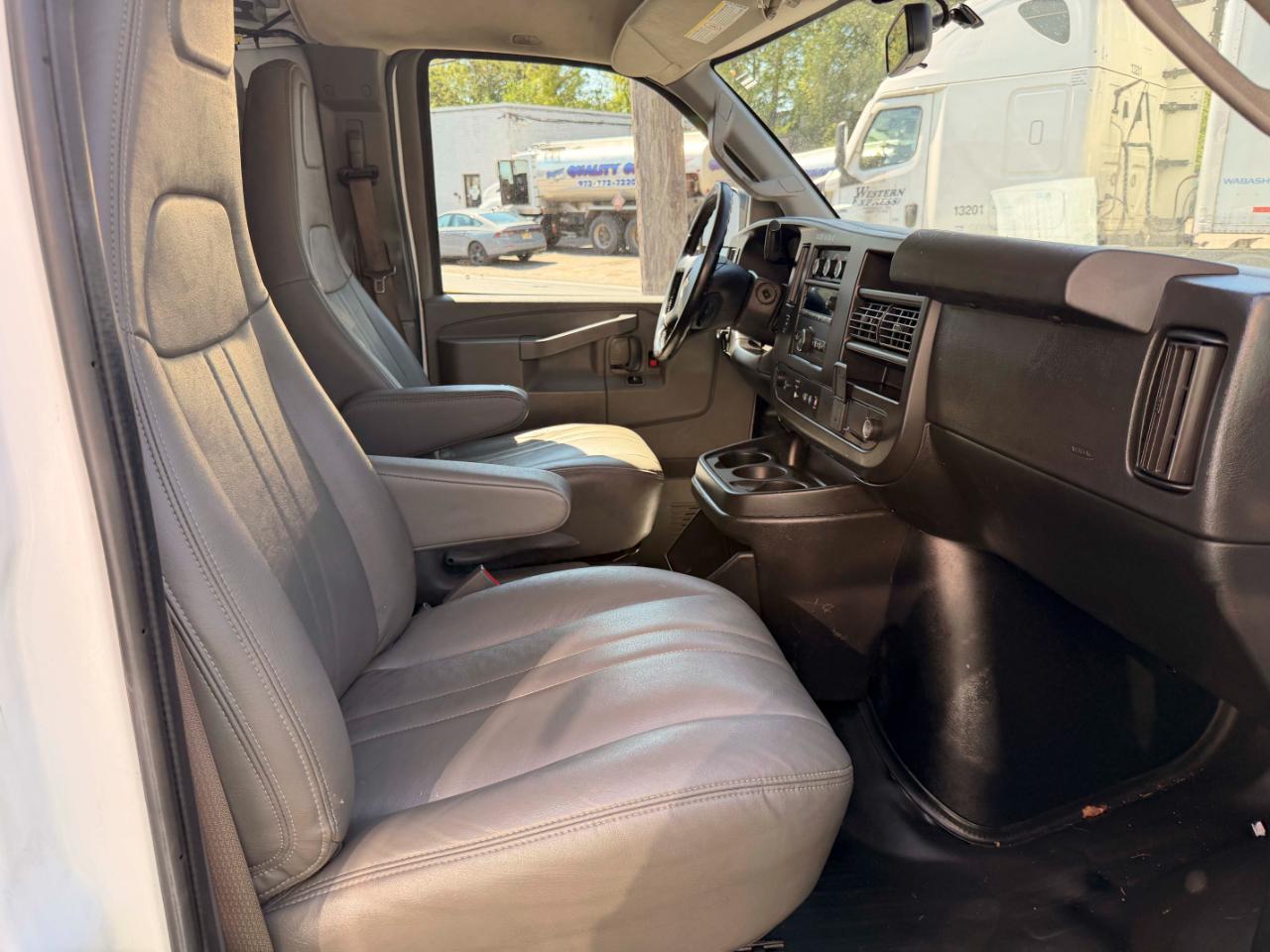 Chevrolet Express 2500 Cargo 2020