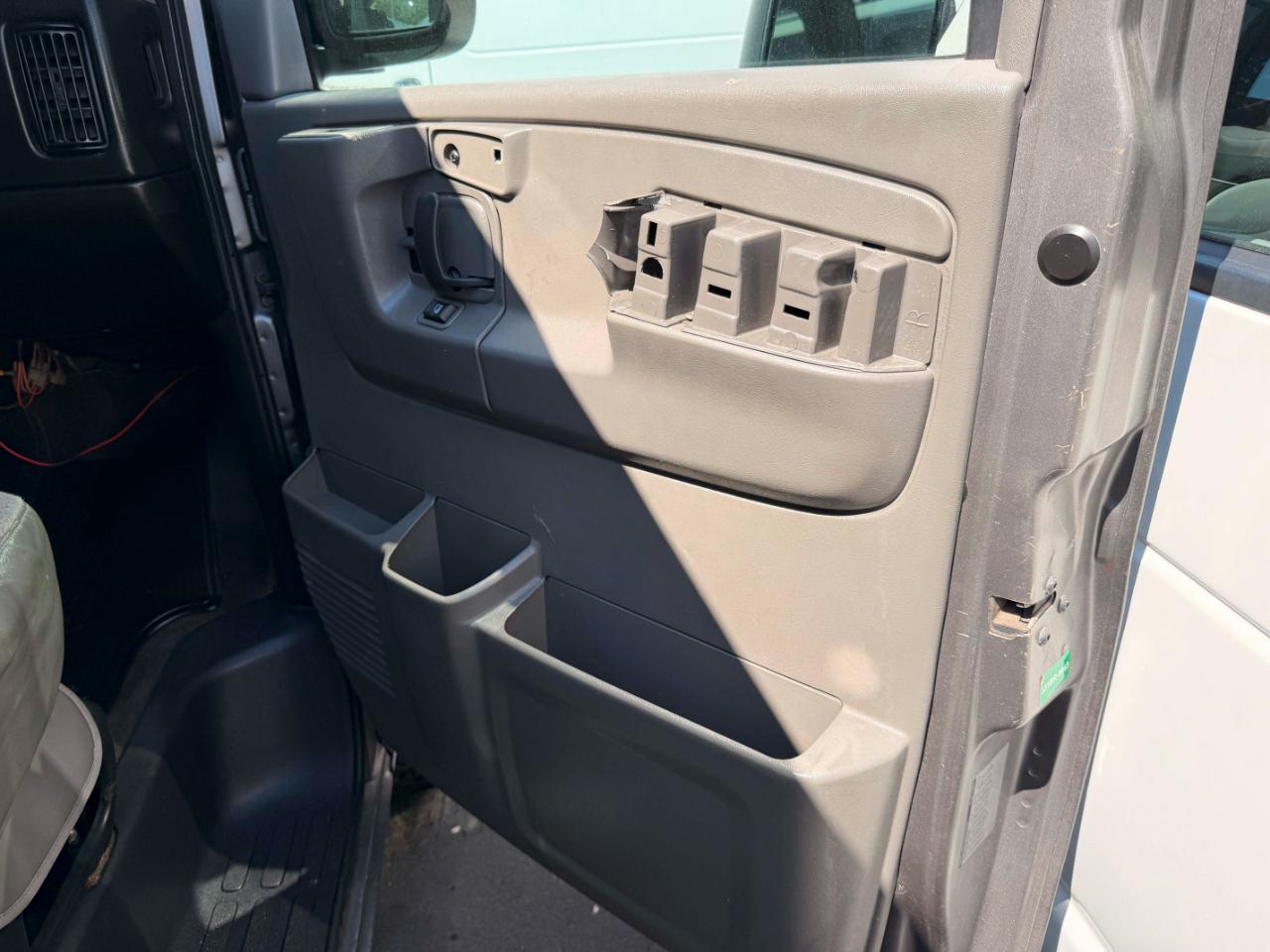Chevrolet Express LS 3500 Extended 2008