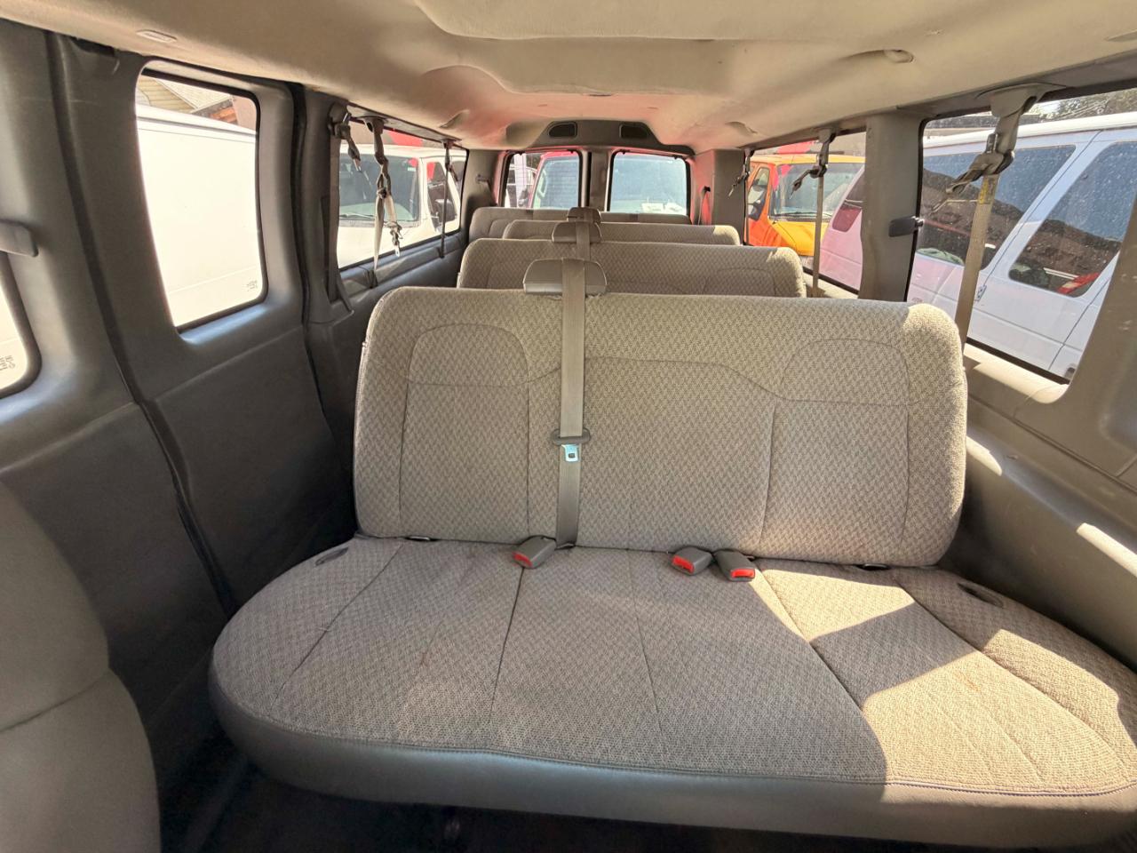 Chevrolet Express LS 3500 Extended 2008