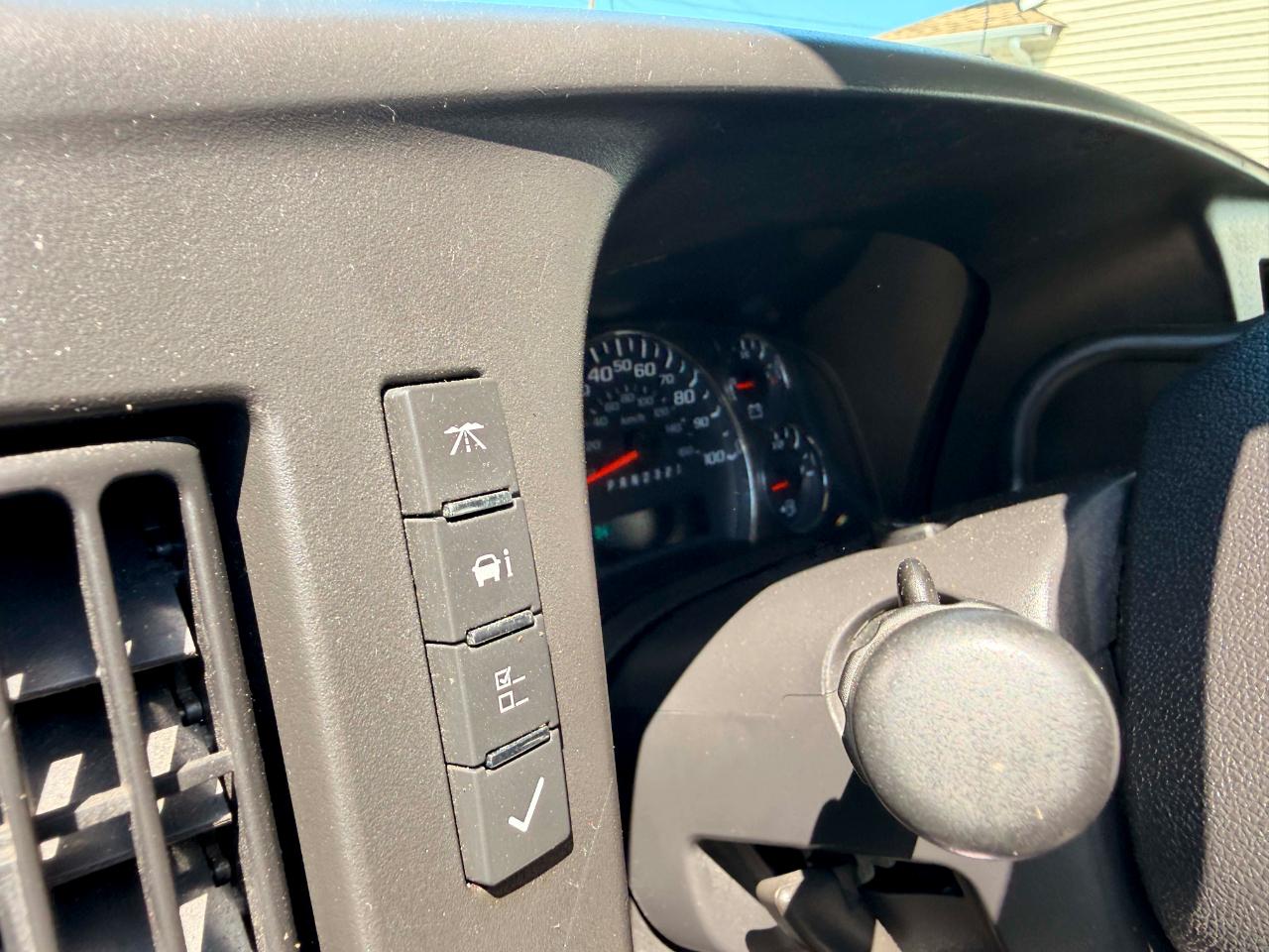 Chevrolet Express LS 3500 Extended 2008