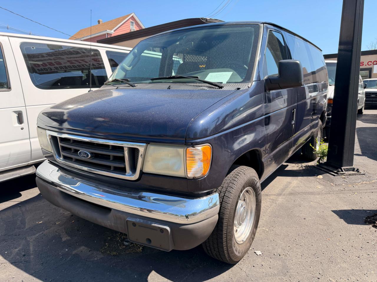 Ford Econoline E-250 2003
