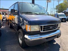 2003 Ford Econoline 