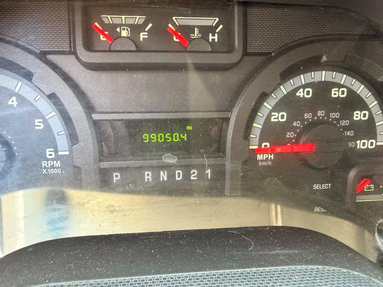 Ford Econoline E-150 2011