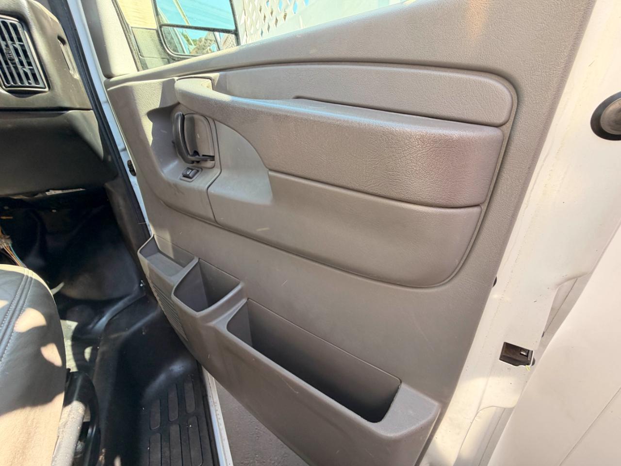 Chevrolet Express 1500 Cargo 2010