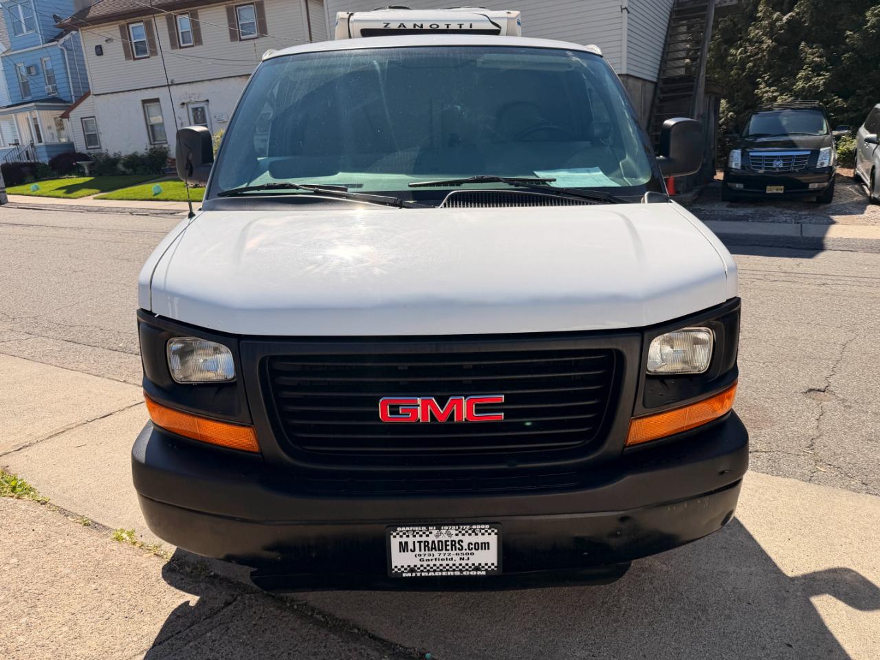 GMC Savana G3500 Cargo 2014