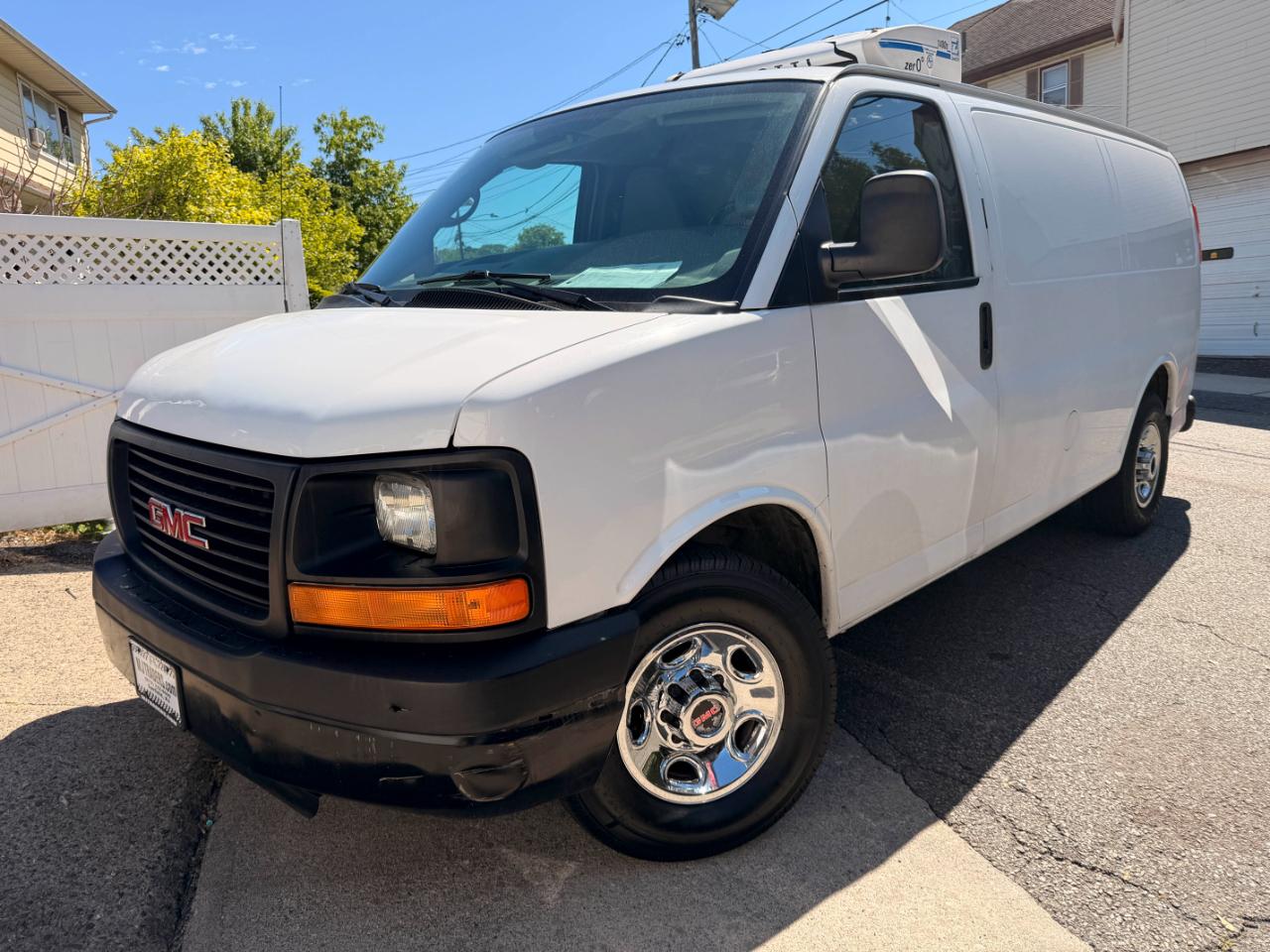 GMC Savana G3500 Cargo 2014