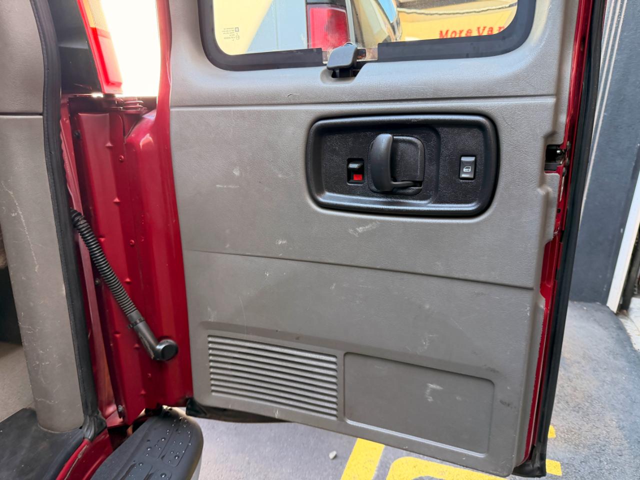 Chevrolet Express LS 3500 Extended 2007