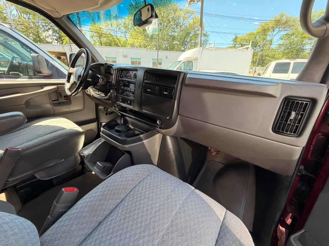 Chevrolet Express LS 3500 Extended 2007