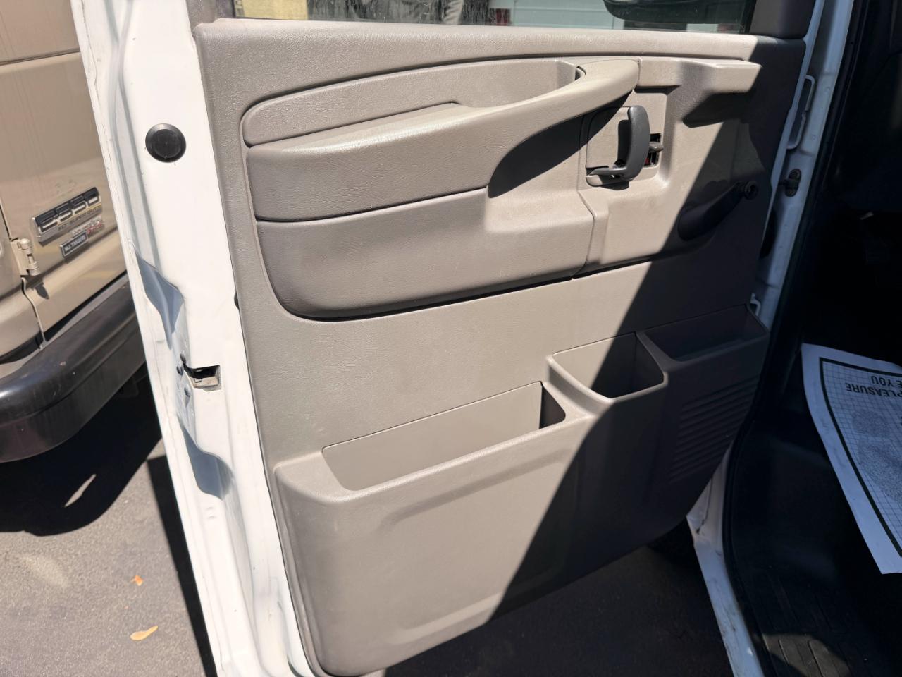 Chevrolet Express 1500 Cargo 2008