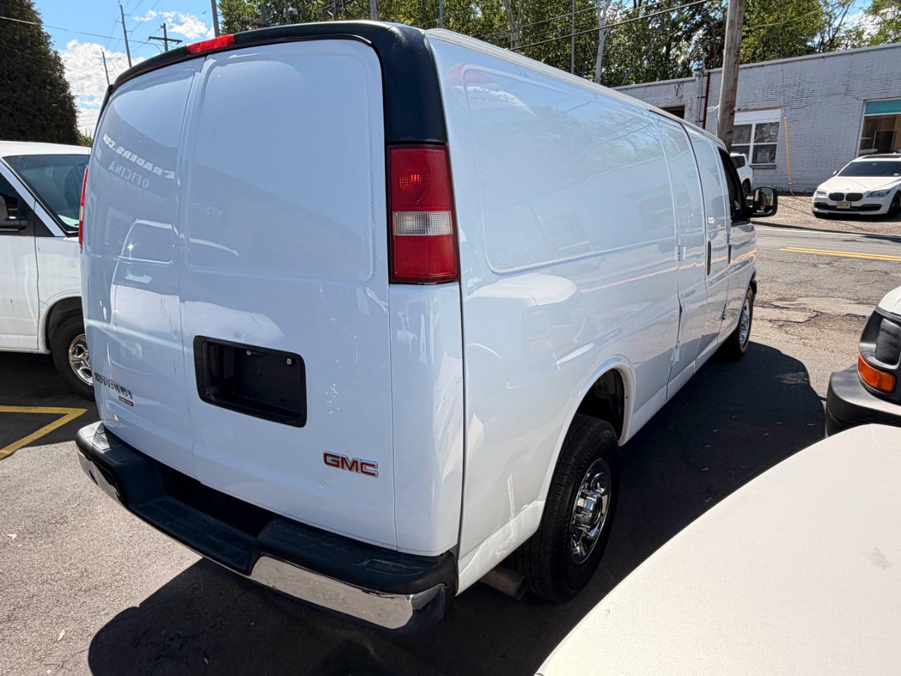 GMC Savana G3500 Extended Cargo 2015