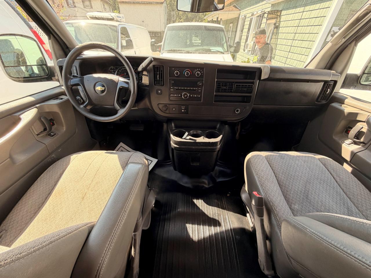 Chevrolet Express LT 3500 Extended 2013